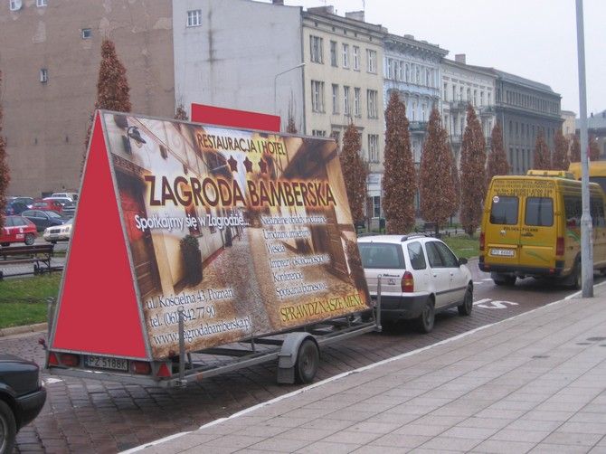 Przyczepy reklamowe dla poznańskiej restauracji